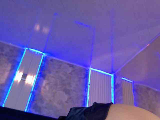 MollyyCruz webcam
