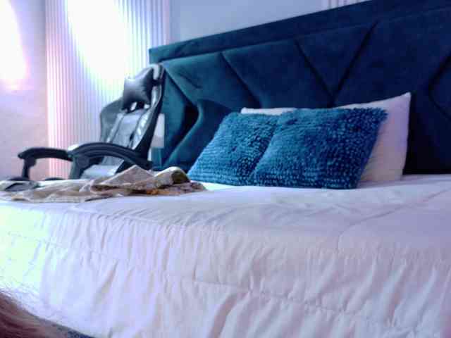 MollyyCruz webcam