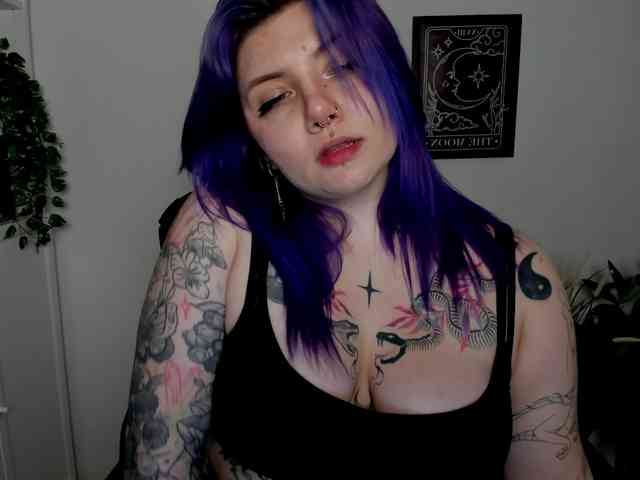 Model: 98GabbieSEXY
