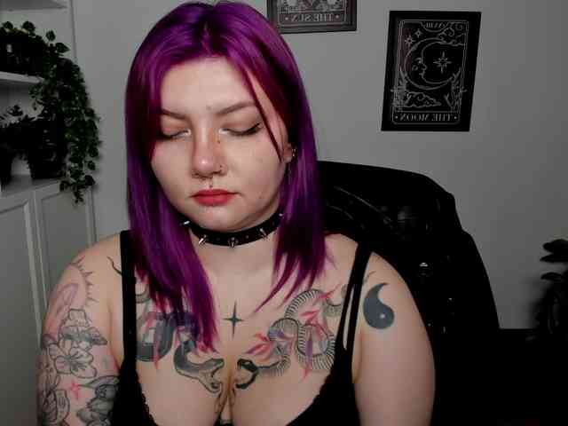 Model: 98GabbieSEXY