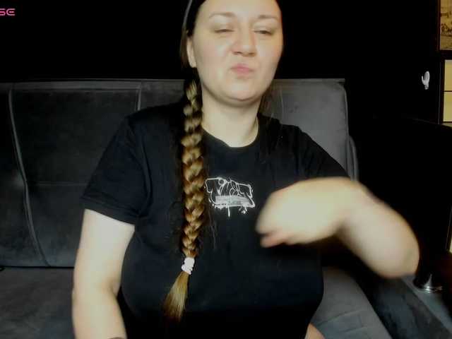 AlisaBacker live cam on BongaCams