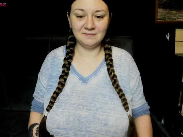 AlisaBacker live cam on BongaCams