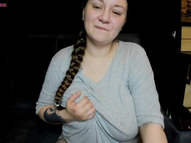 AlisaBacker live cam on BongaCams