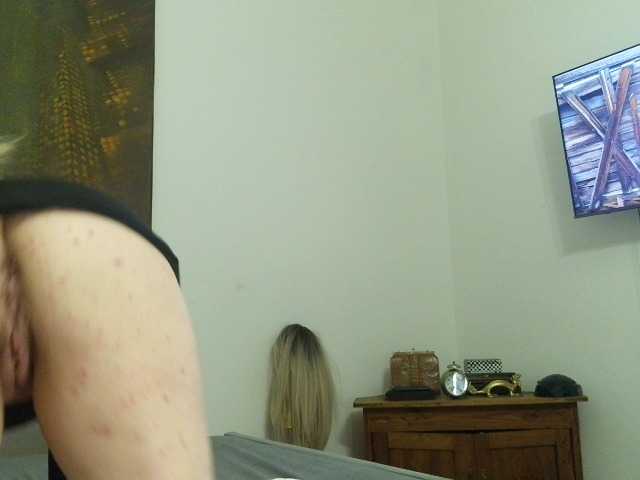 Sandyforyou live cam on BongaCams