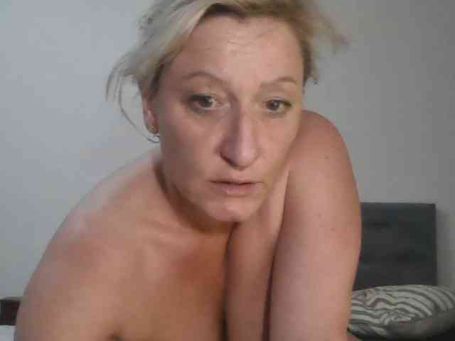 Sandyforyou webcam