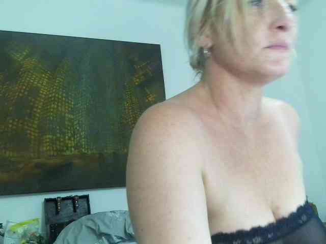 Sandyforyou webcam