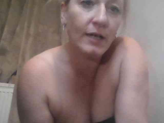 Sandyforyou Live Webcam on BongaCams