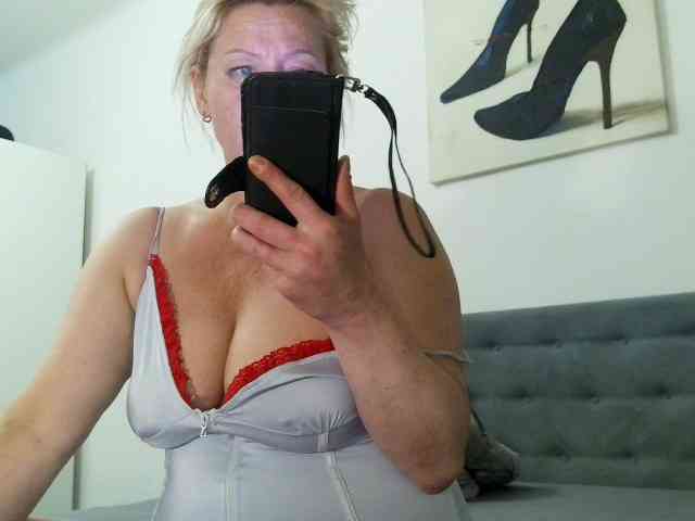 Sandyforyou webcam