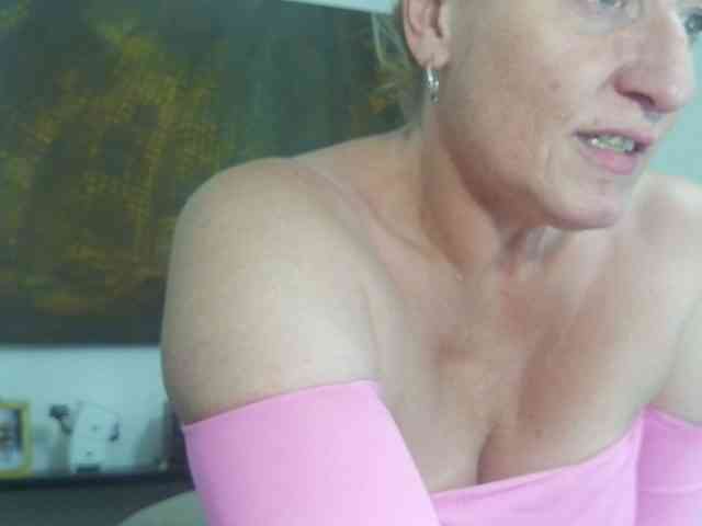Sandyforyou webcam