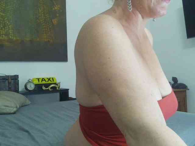 Sandyforyou webcam