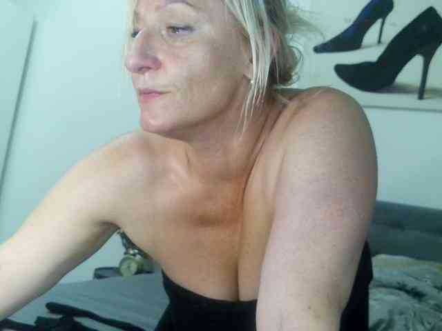 Sandyforyou webcam
