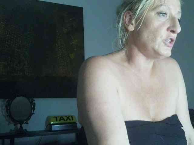 Sandyforyou webcam