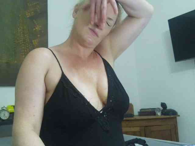 Sandyforyou webcam