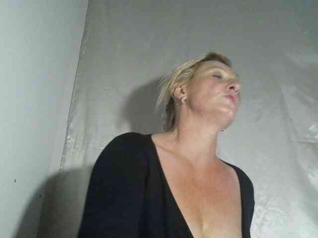 Sandyforyou webcam