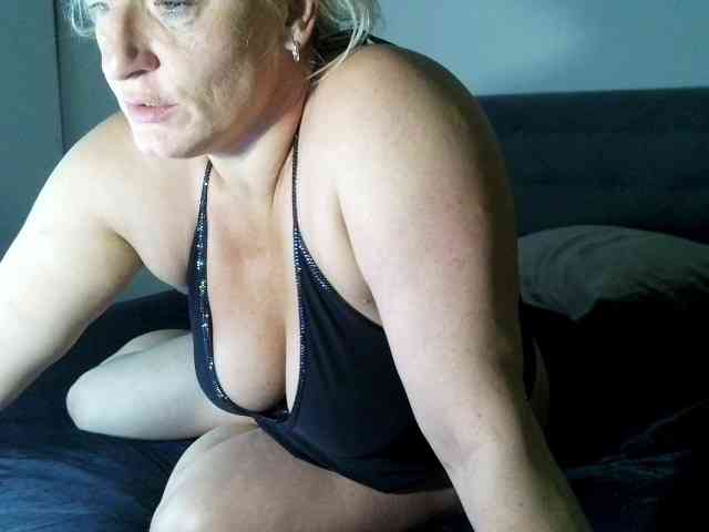 Sandyforyou webcam