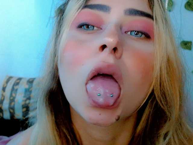 Sabrinaolsons live cam on BongaCams