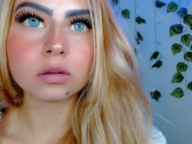 Sabrinaolsons live cam on BongaCams