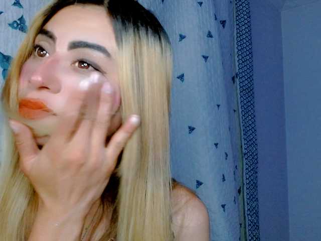 Sabrinaolsons live cam on BongaCams