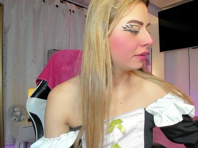 Sabrinaolsons live cam on BongaCams