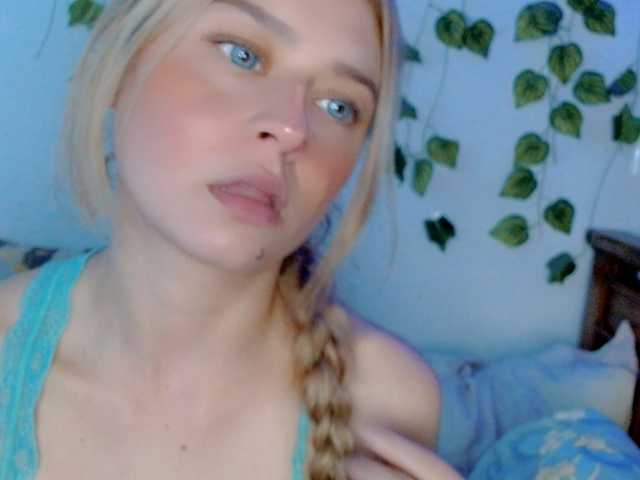 Sabrinaolsons live cam on BongaCams