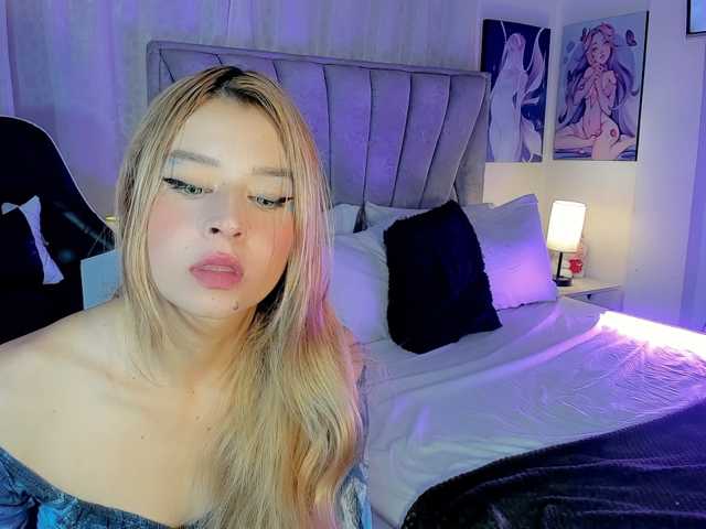 Sabrinaolsons live cam on BongaCams