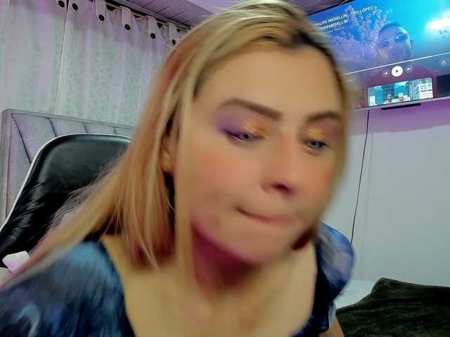 Sabrinaolsons live cam on BongaCams