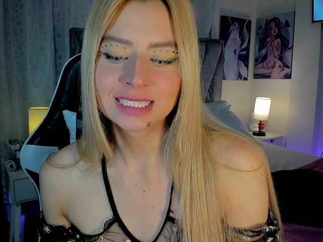 Sabrinaolsons live cam on BongaCams