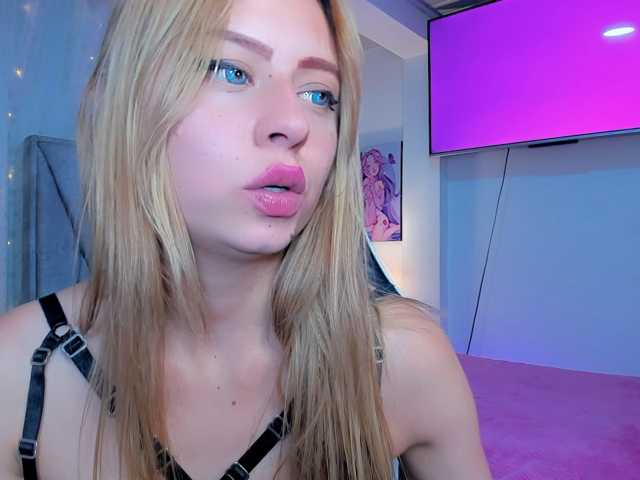 Sabrinaolsons live cam on BongaCams