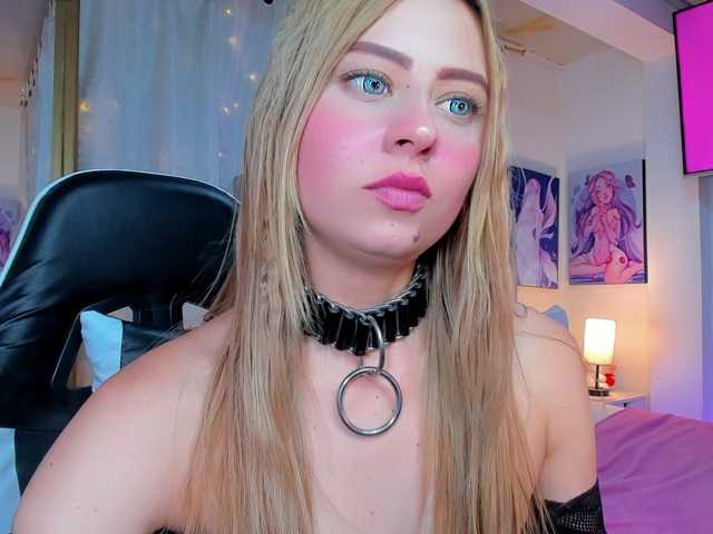 Sabrinaolsons live cam on BongaCams