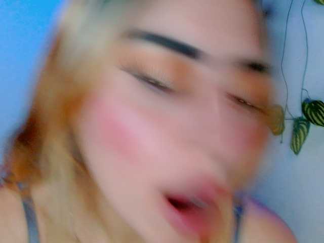 Sabrinaolsons live cam on BongaCams