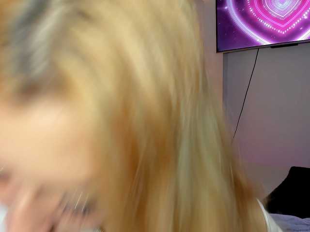 Sabrinaolsons live cam on BongaCams