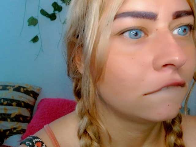Sabrinaolsons live cam on BongaCams