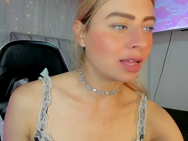 Sabrinaolsons live cam on BongaCams