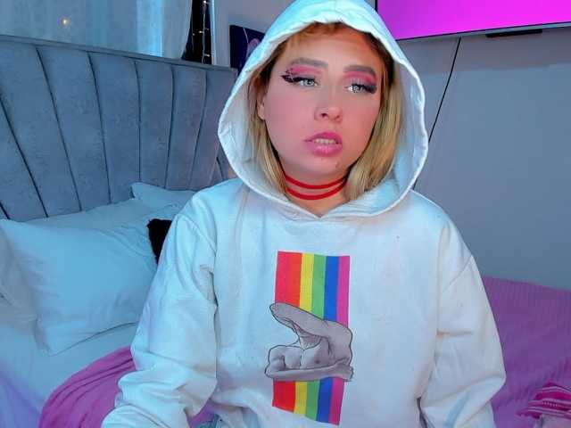 Sabrinaolsons live cam on BongaCams
