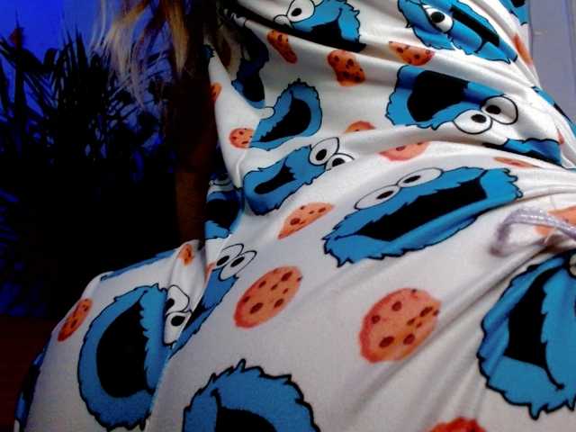 Sabrinaolsons's BongaCams show and profile