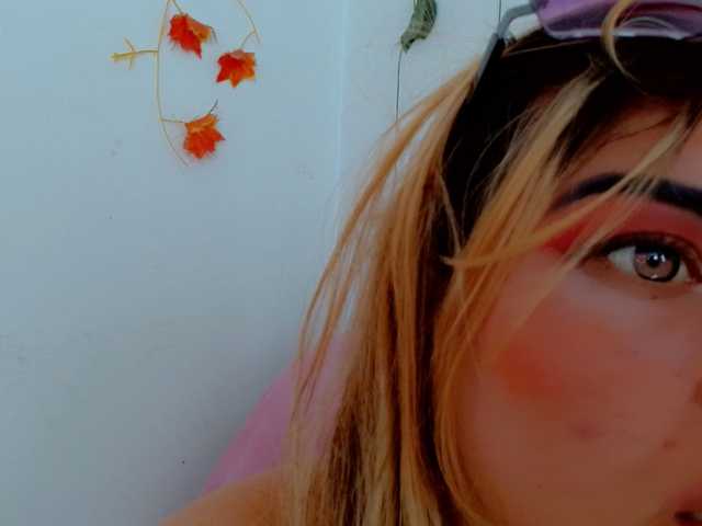 Sabrinaolsons live cam on BongaCams