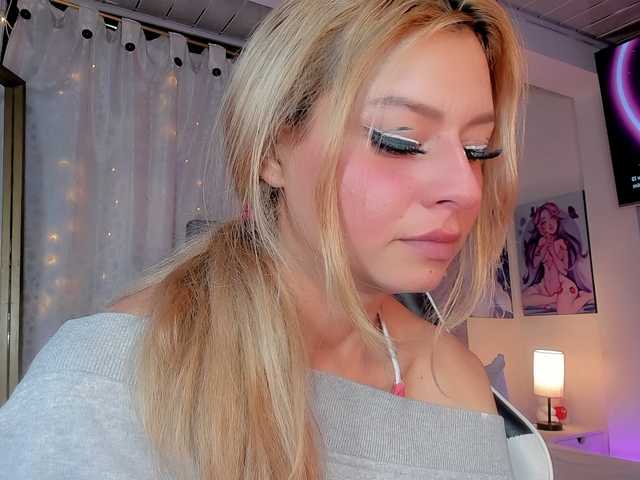 Sabrinaolsons live cam on BongaCams