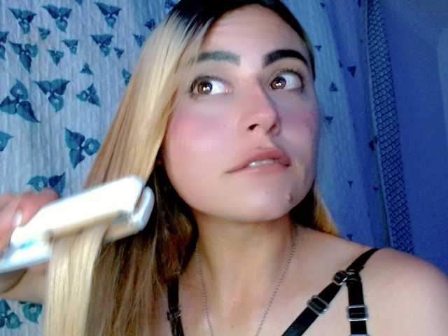 Sabrinaolsons live cam on BongaCams