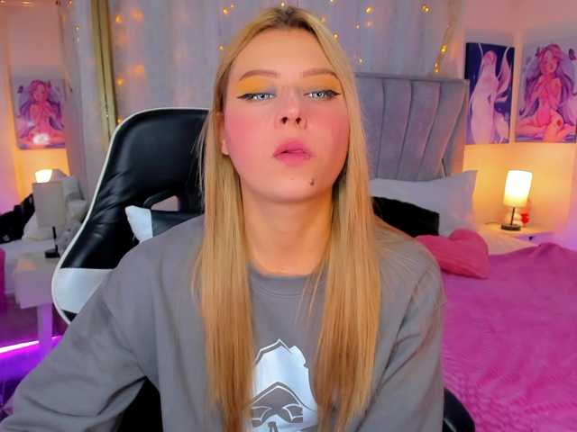 Sabrinaolsons live cam on BongaCams