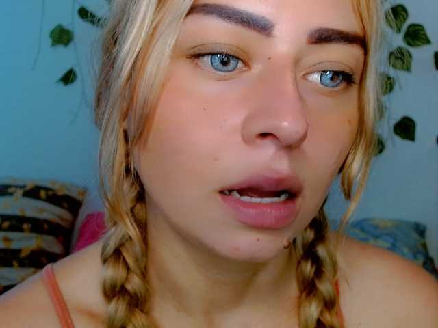 Sabrinaolsons live cam on BongaCams