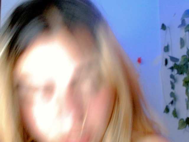 Sabrinaolsons live cam on BongaCams
