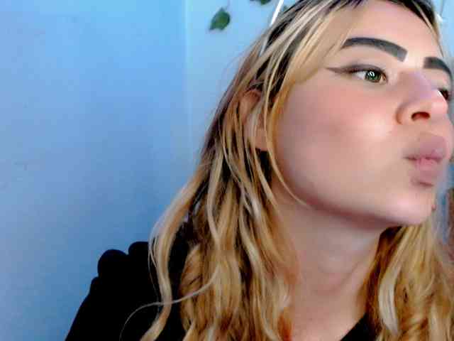 Sabrinaolsons webcam