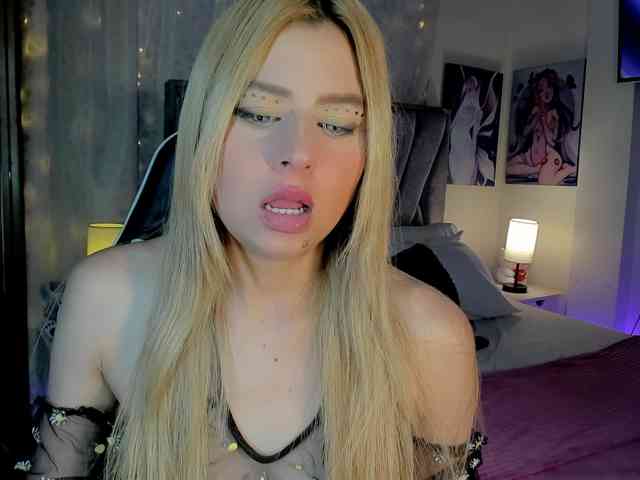Sabrinaolsons webcam