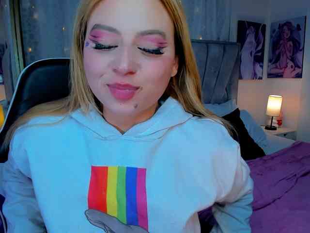 Sabrinaolsons webcam