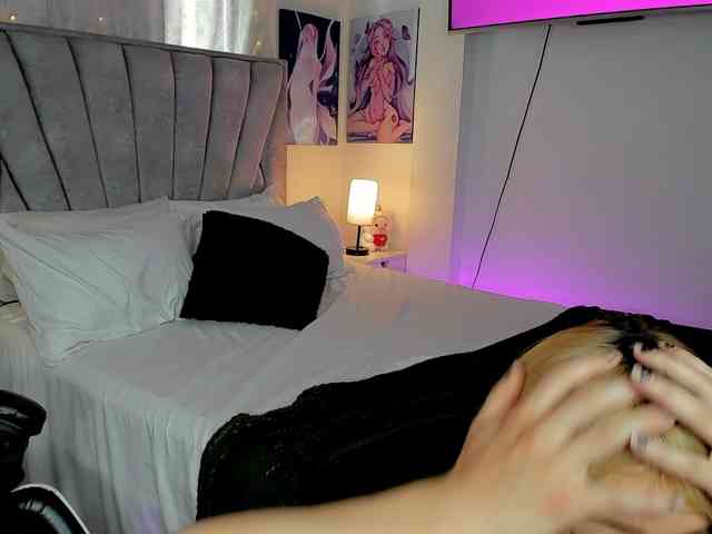 Sabrinaolsons webcam