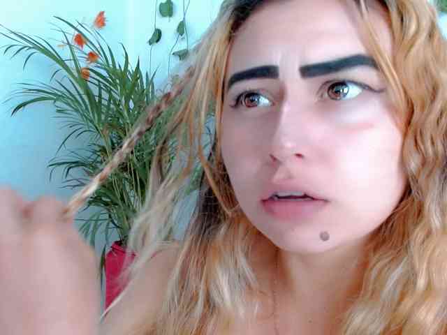 Sabrinaolsons webcam