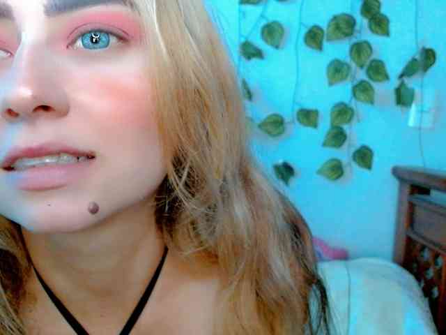 Sabrinaolsons webcam