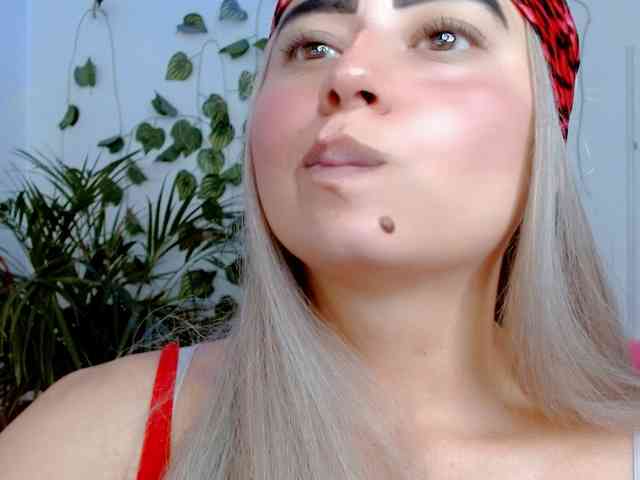 Sabrinaolsons webcam