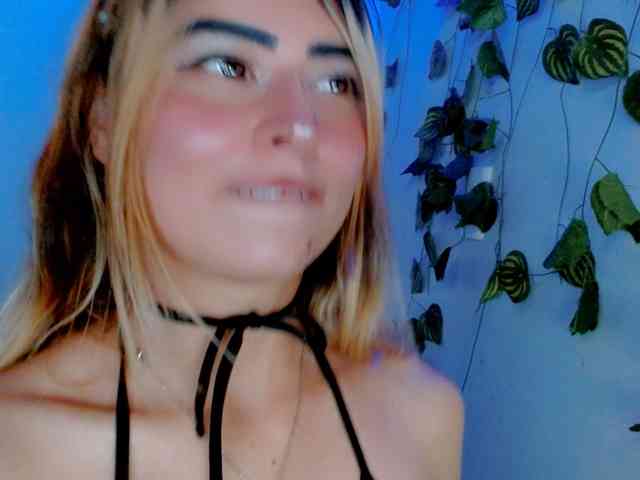 Sabrinaolsons webcam