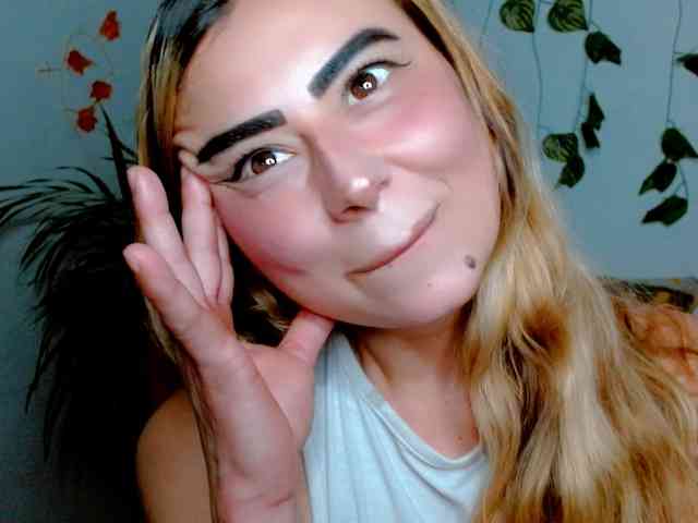 Sabrinaolsons webcam